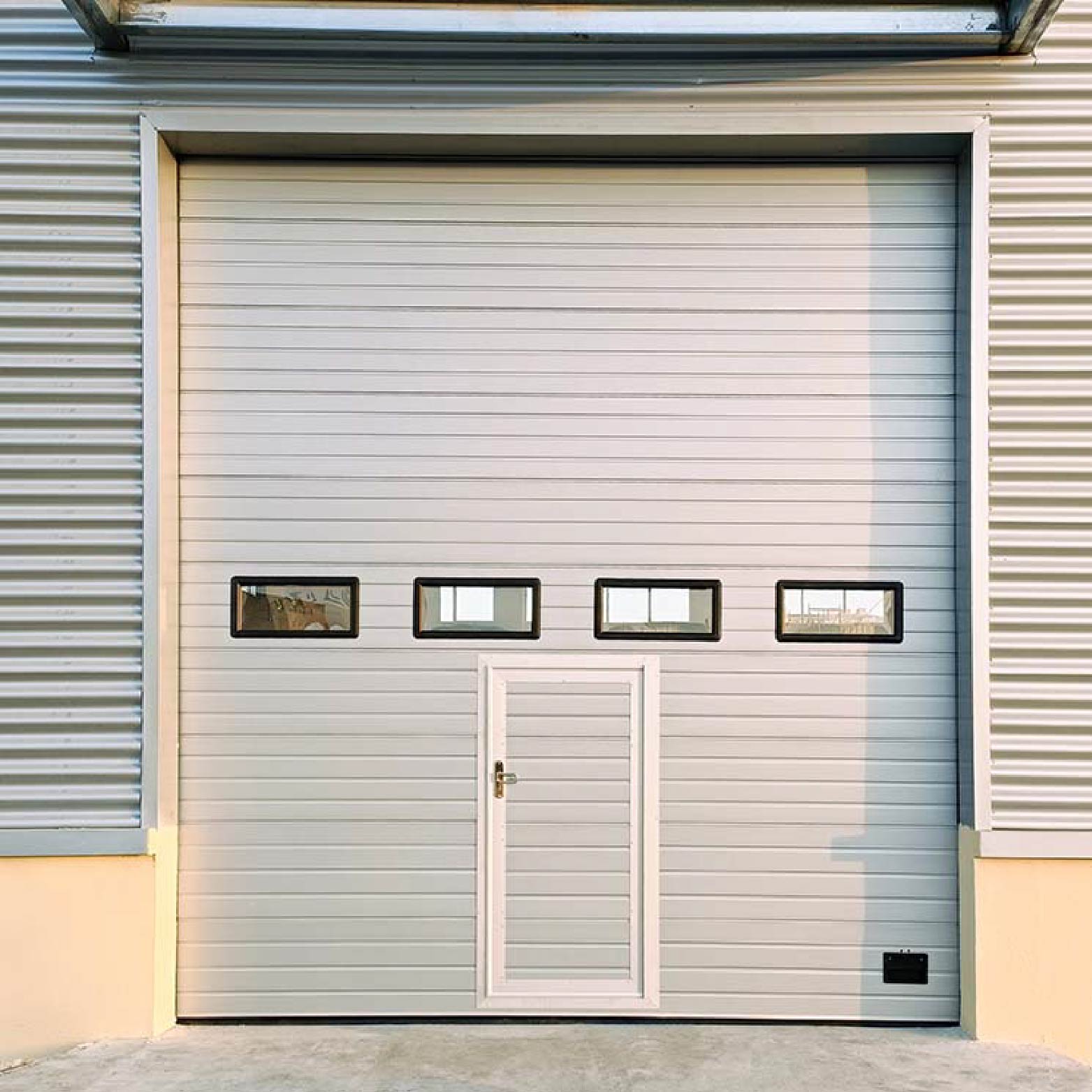 industrial high speed door for meat processing plant production area