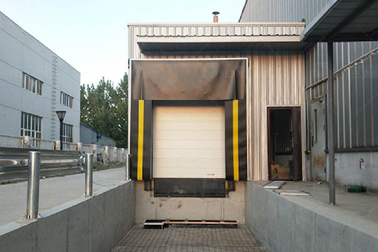 dock door shelter