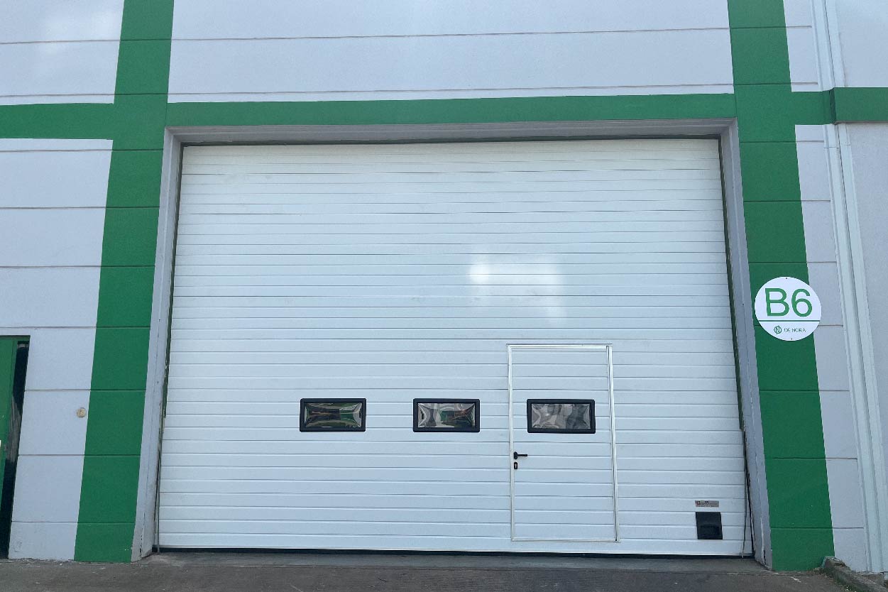 SEPPES: Sectional Doors | Industrial & Commercial Doors| Overhead Doors