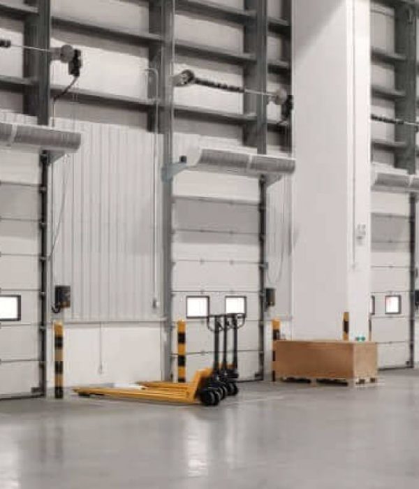 industrial sectional door
